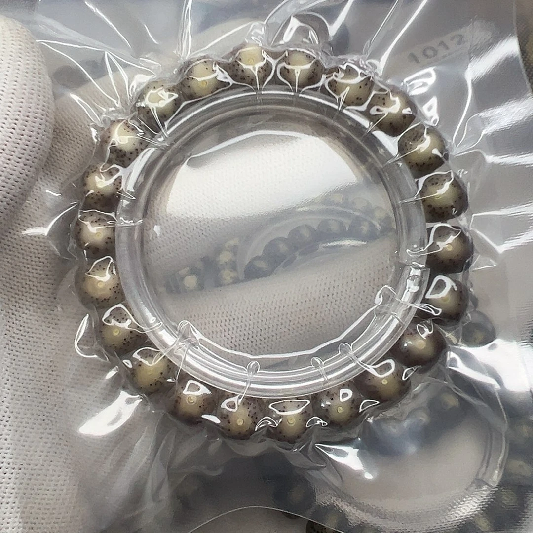 手串星月菩提10.5粉冰大眼睛  1102