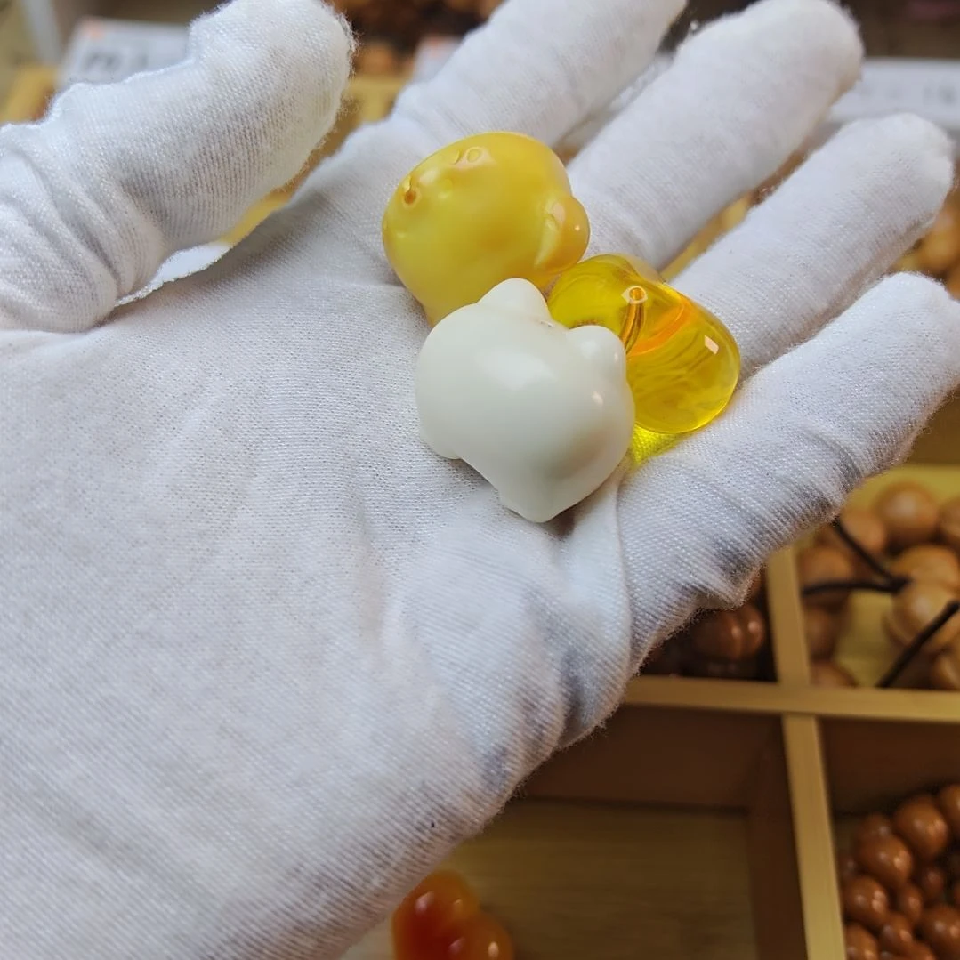 杨***兒核桃柯基屁股爱心熊头