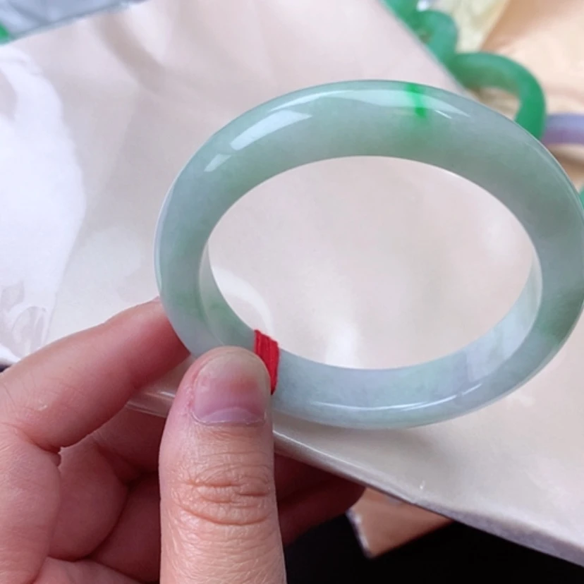 【闪购商品】翡翠手镯未镶嵌57正