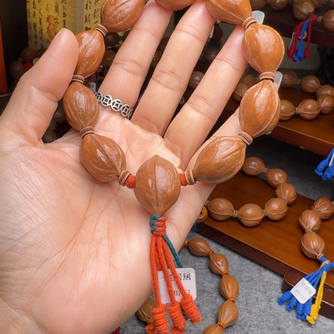 手串橄榄核18/27带三通 梅林铁核