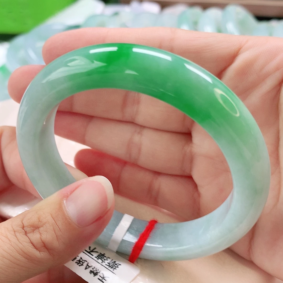 翡翠未镶嵌手镯57正