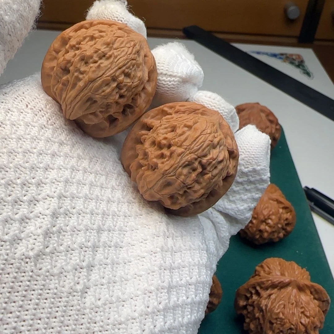 吊坠文玩核桃35平谷爱心