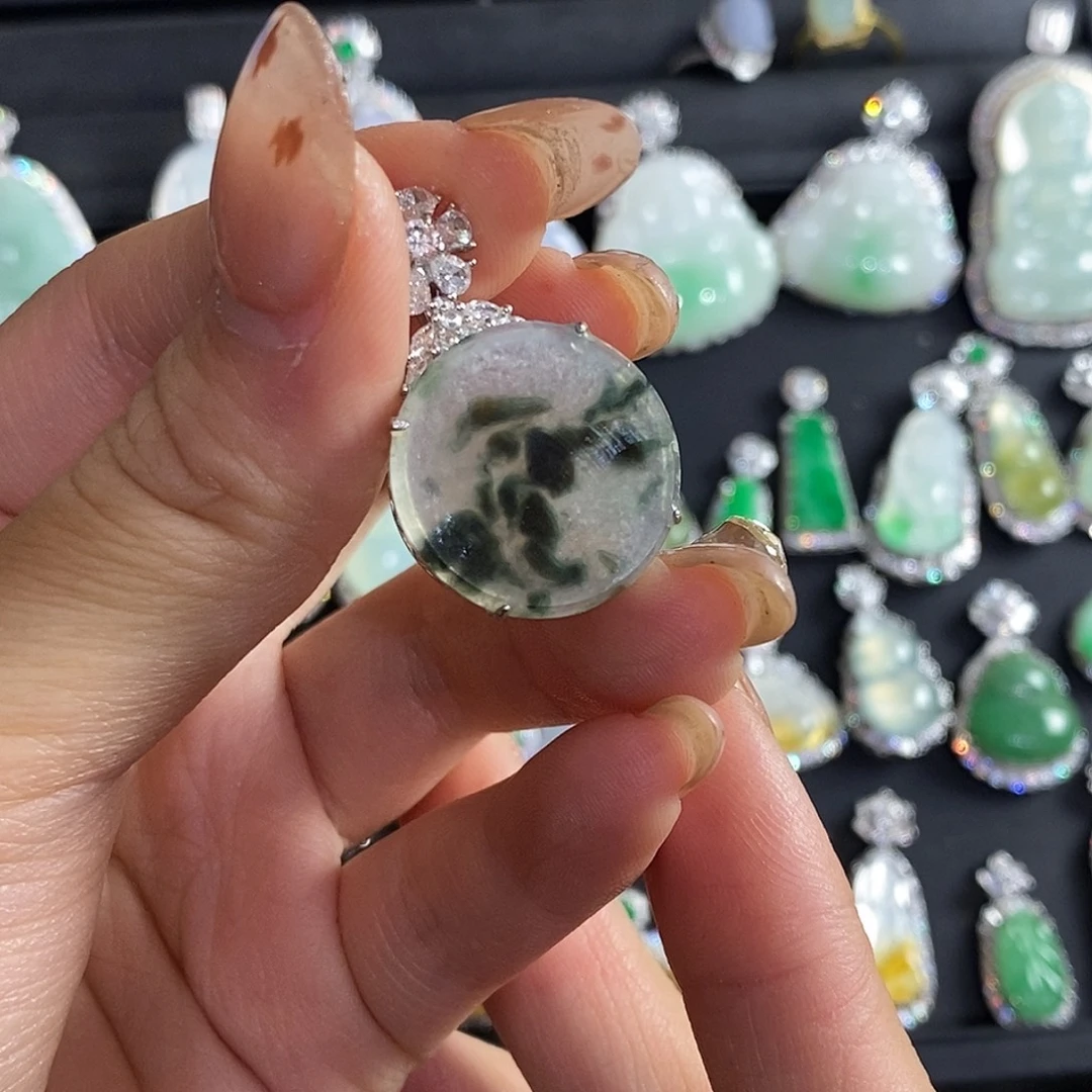 翡翠银S925镶嵌颈饰天然翡翠