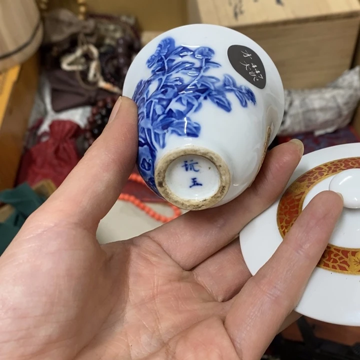 瓷片哈中古工艺品一件