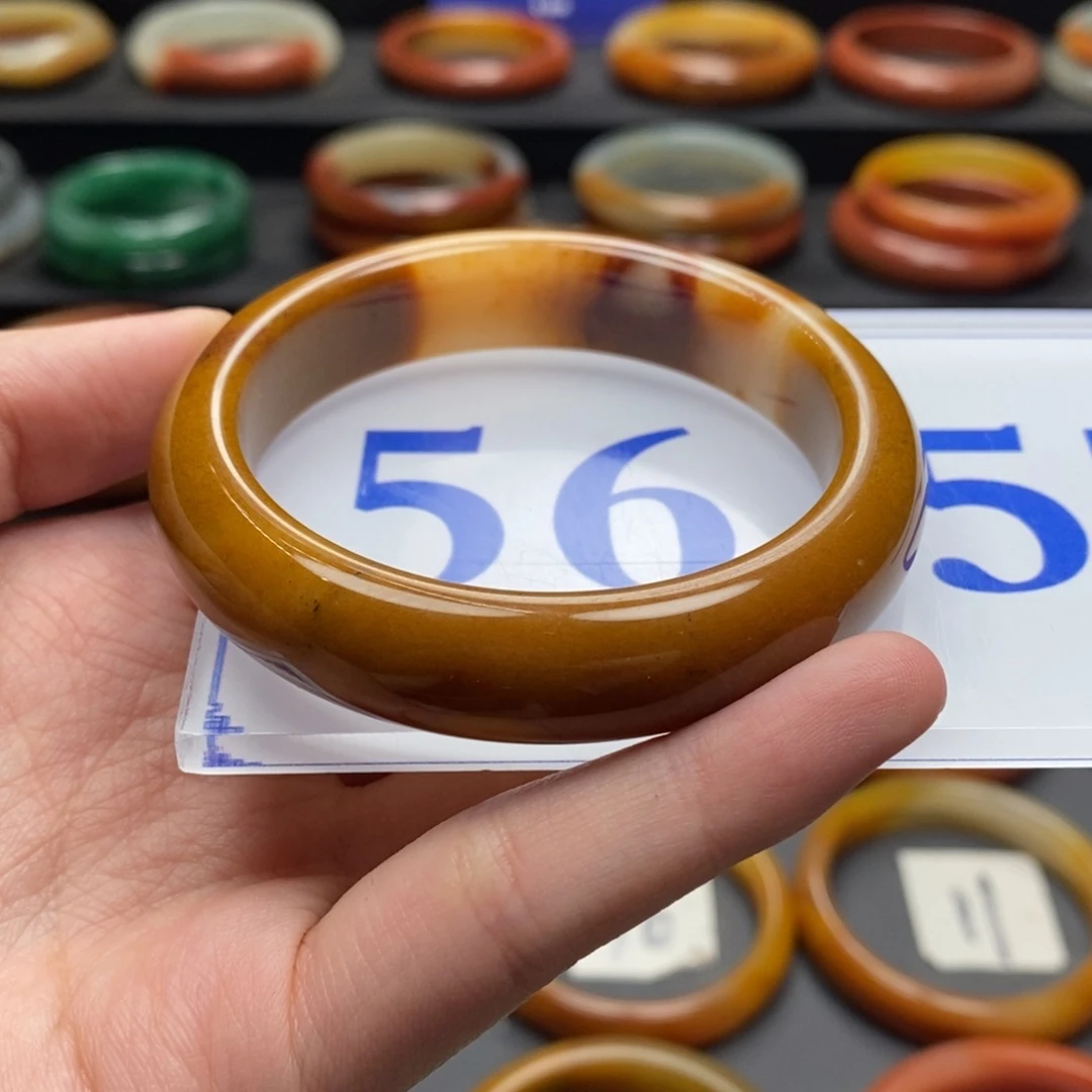 石英质玉（黄龙玉）手镯未镶嵌