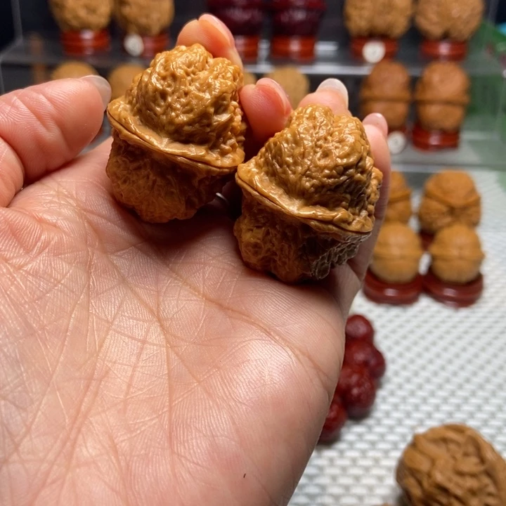 坎***文玩核桃把件3小帝王蟾