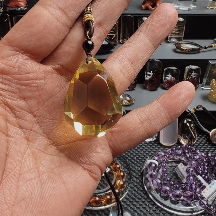 水晶大型摆件（非配饰）未镶嵌