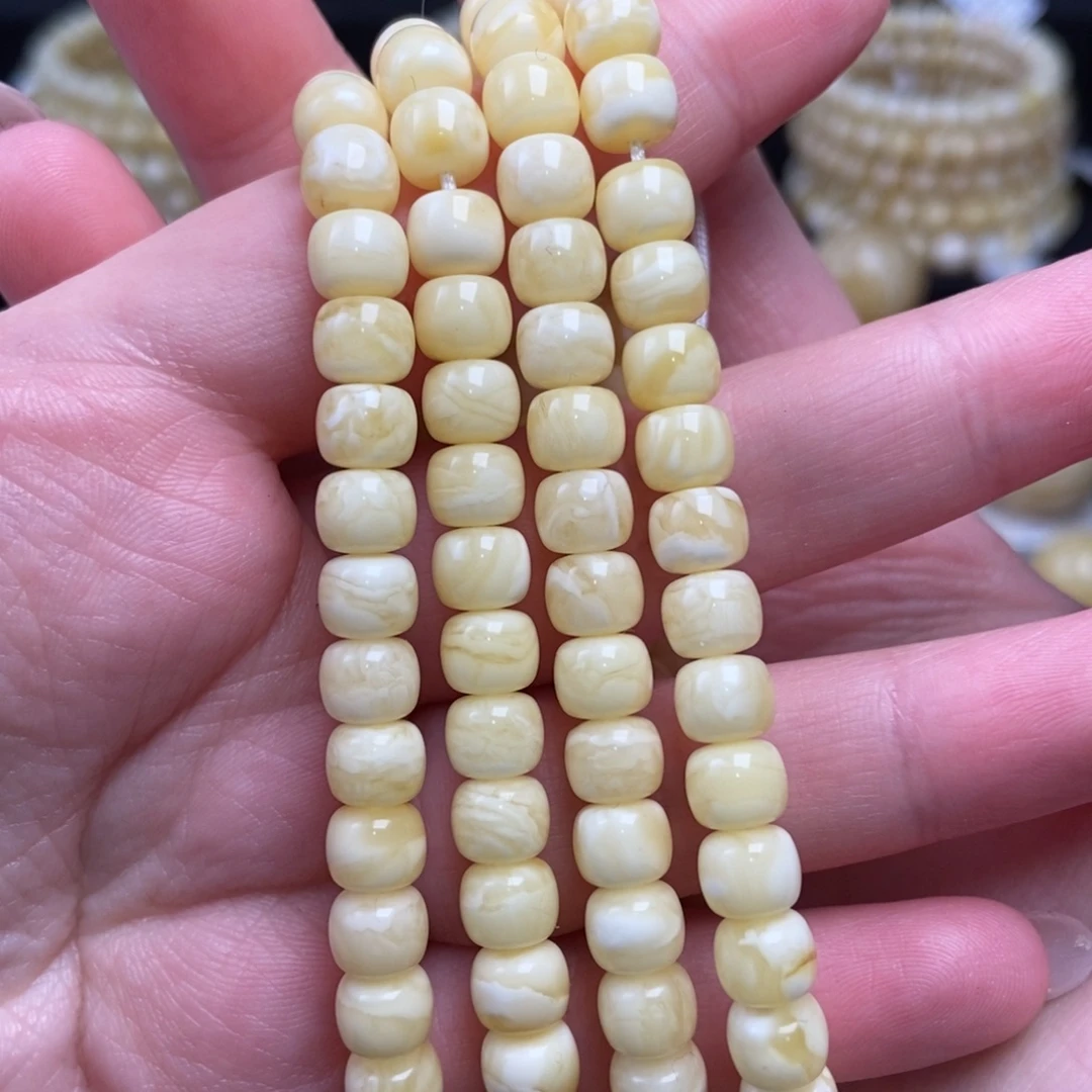 蜜蜡未镶嵌珠宝奇石卡6.7