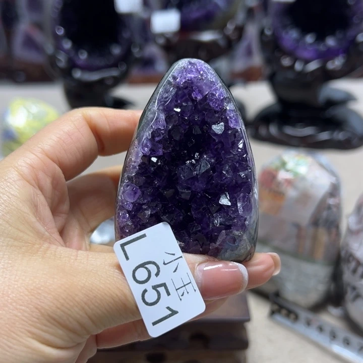 水晶未镶嵌大型摆件（非配饰）摆件