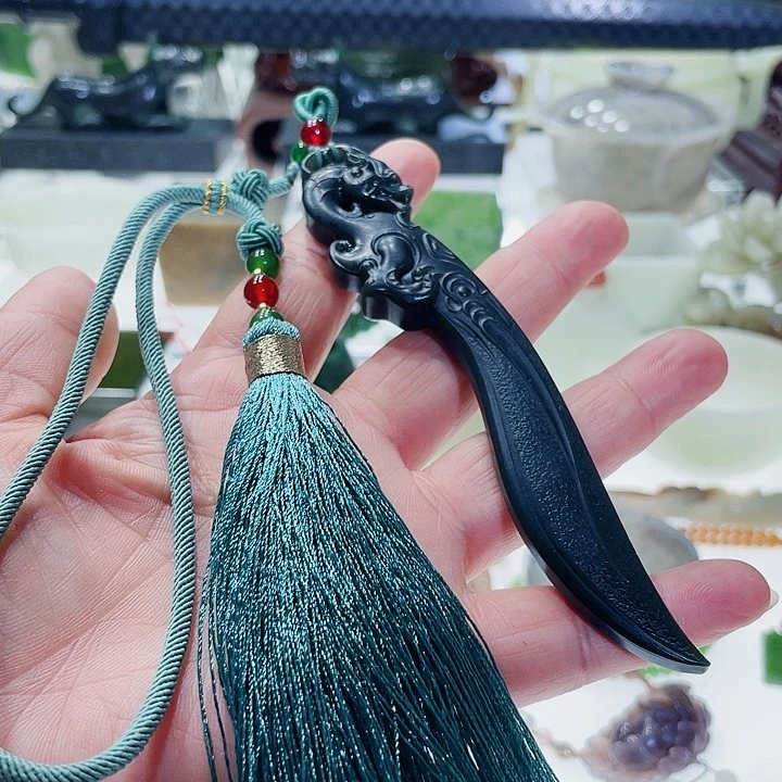 和田玉（青玉）挂件未镶嵌