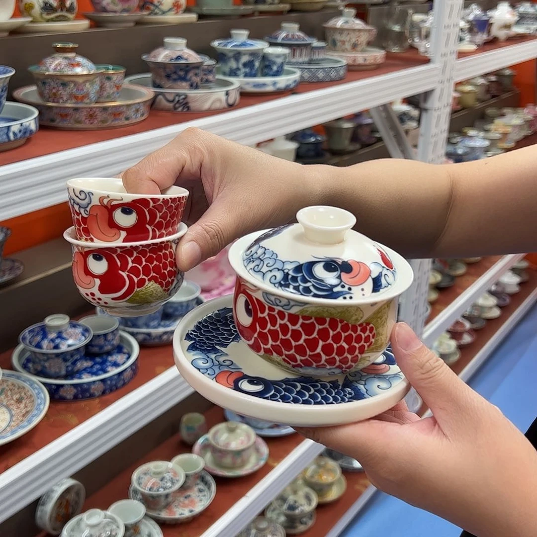 哥哥给v不爸爸哈哈哈哈哈哈哈哈哈