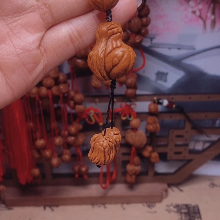 桃核吊坠龙纹桃枭挂件