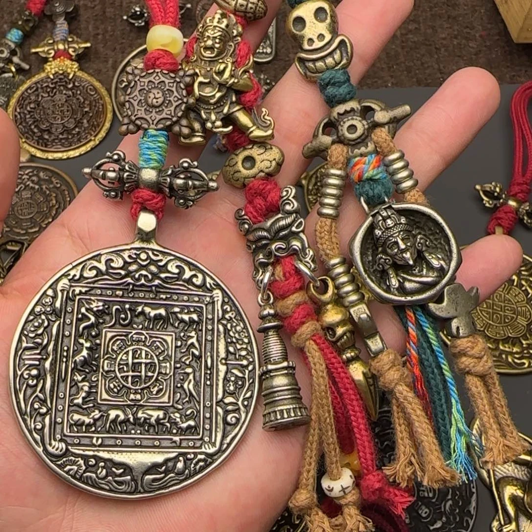 雪***魂老铜九宫牌吊坠喜欢的来