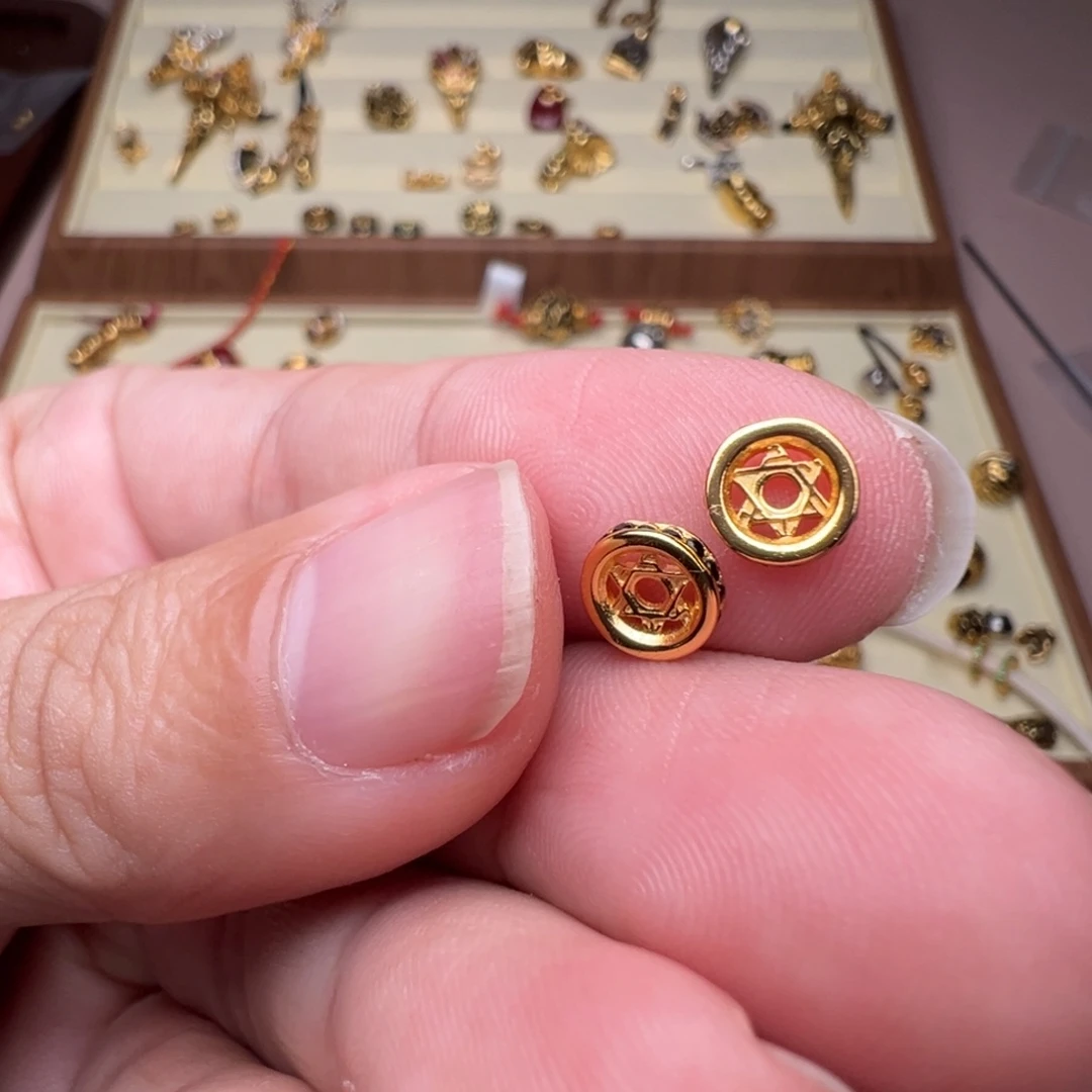 小***公铜铁合金类六盲星黑钻65隔片