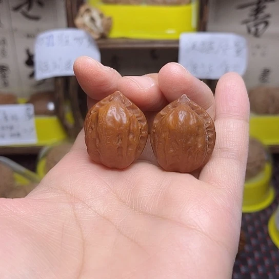 吊坠文玩核桃野生