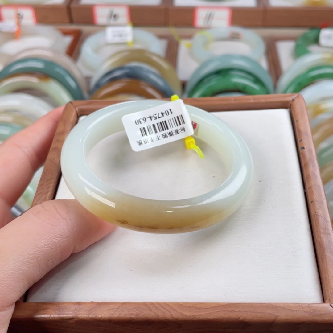 【闪购商品】和田玉手镯未镶嵌.51.31