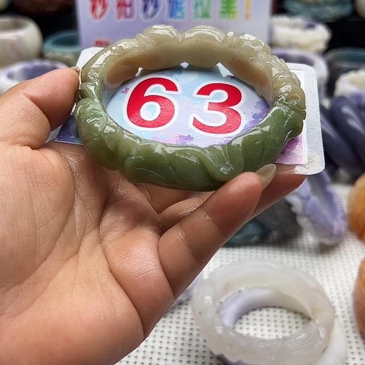 石英岩玉手镯未镶嵌