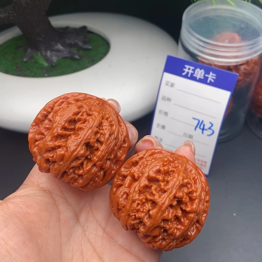 文玩核桃把件46粗筋743