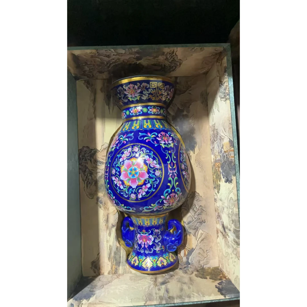 精品摆件好看蓝色瓶子