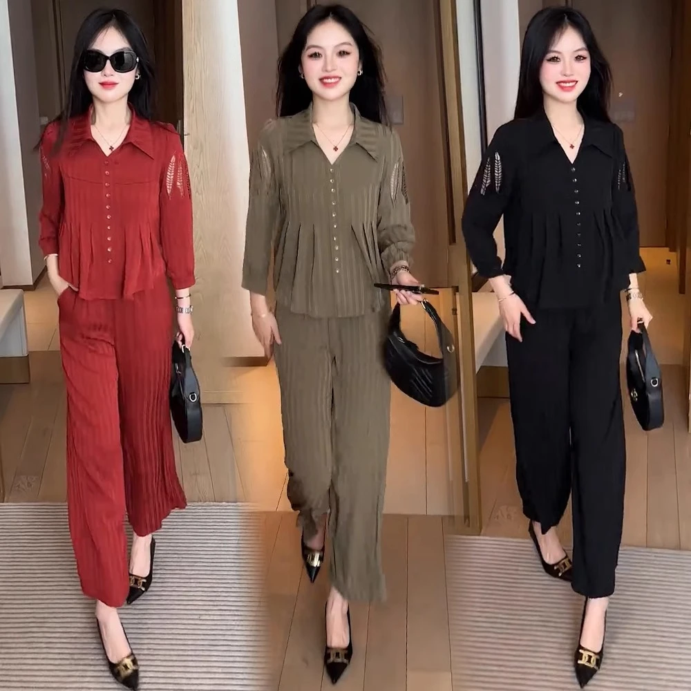 时尚套装女2025春季新款洋气质宽松显瘦镂空衬衫阔腿裤减龄两件套