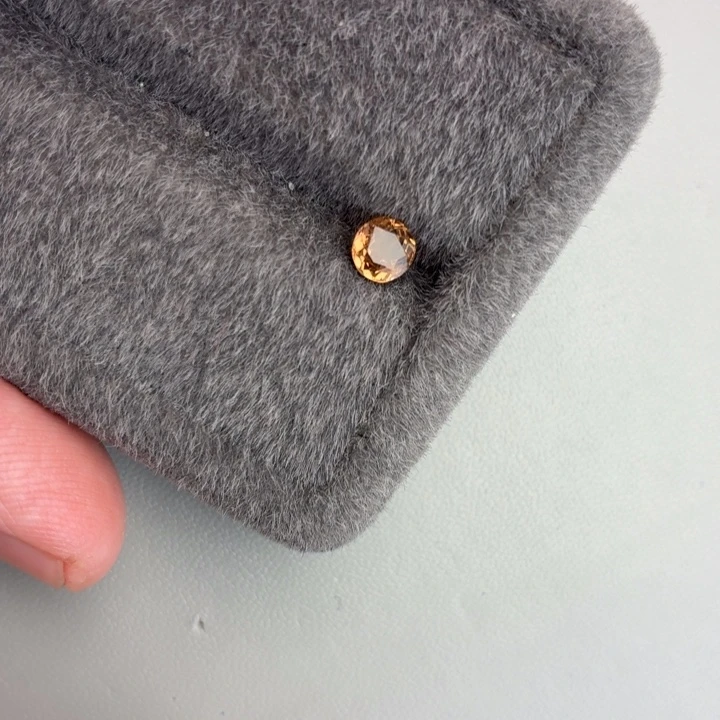 碧玺裸石未镶嵌裸石0.97克拉