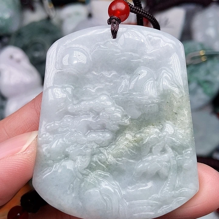 颈饰未镶嵌翡翠翡翠