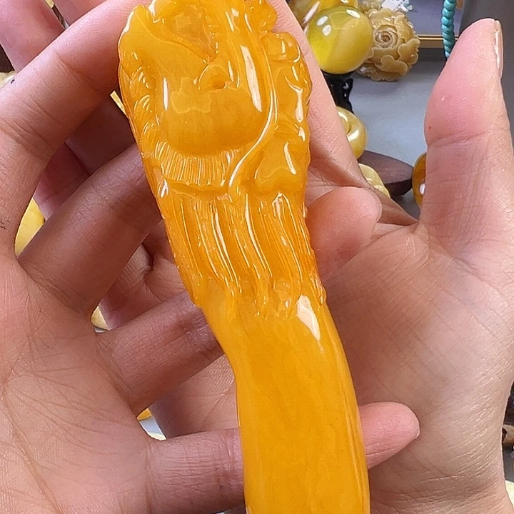 蜜蜡颈饰未镶嵌国*蜜蜡