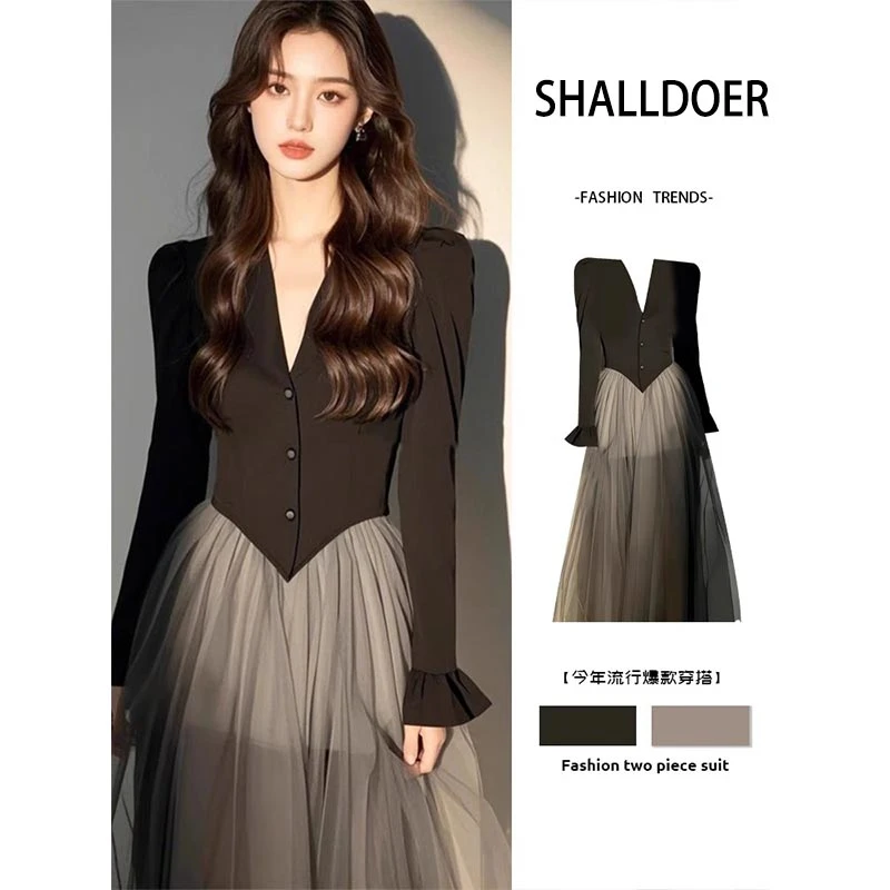 长袖长裙时尚百搭气质温柔风甜美设计感女2025年春秋季新款连衣裙