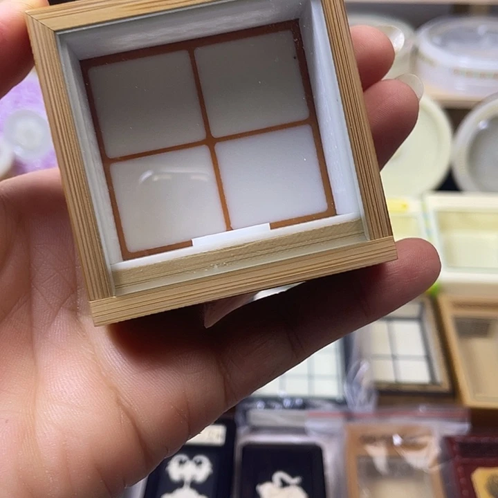 毛师傅嵌牛骨金钟竹玲盒