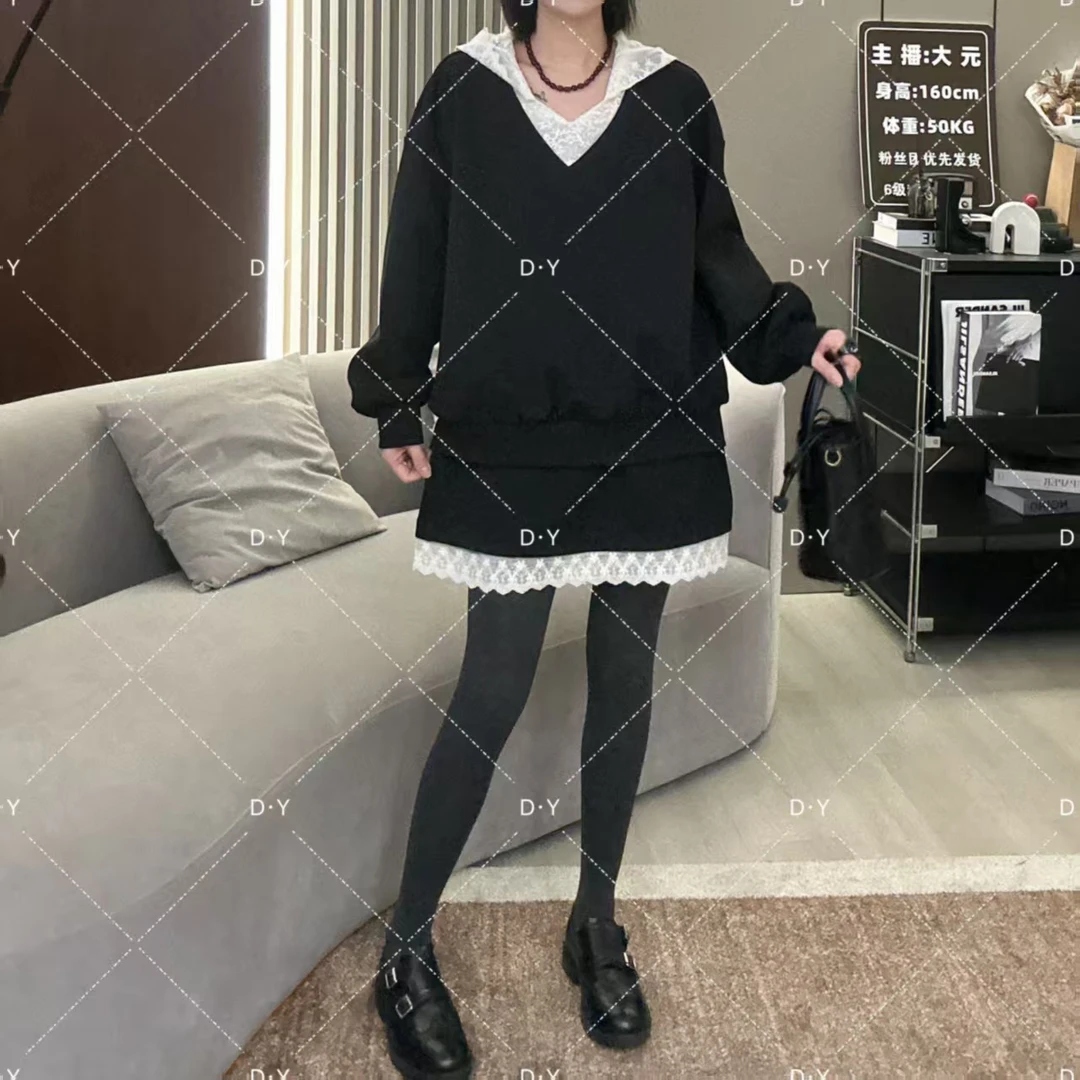 Dayuan 欧韩连帽拼接蕾丝卫衣半身裙两件套502002