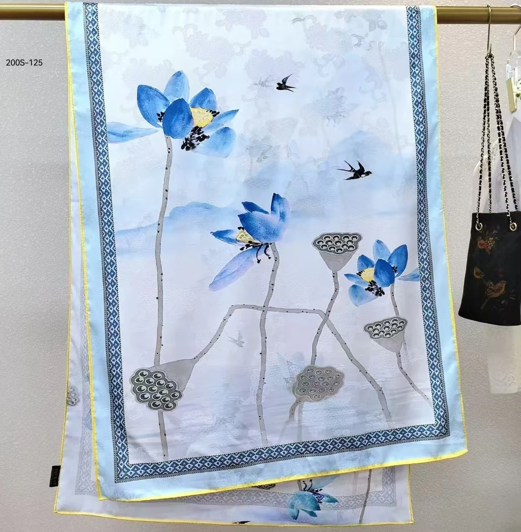 天青色荷花祥云龙鳞纹180*70祥云长巾