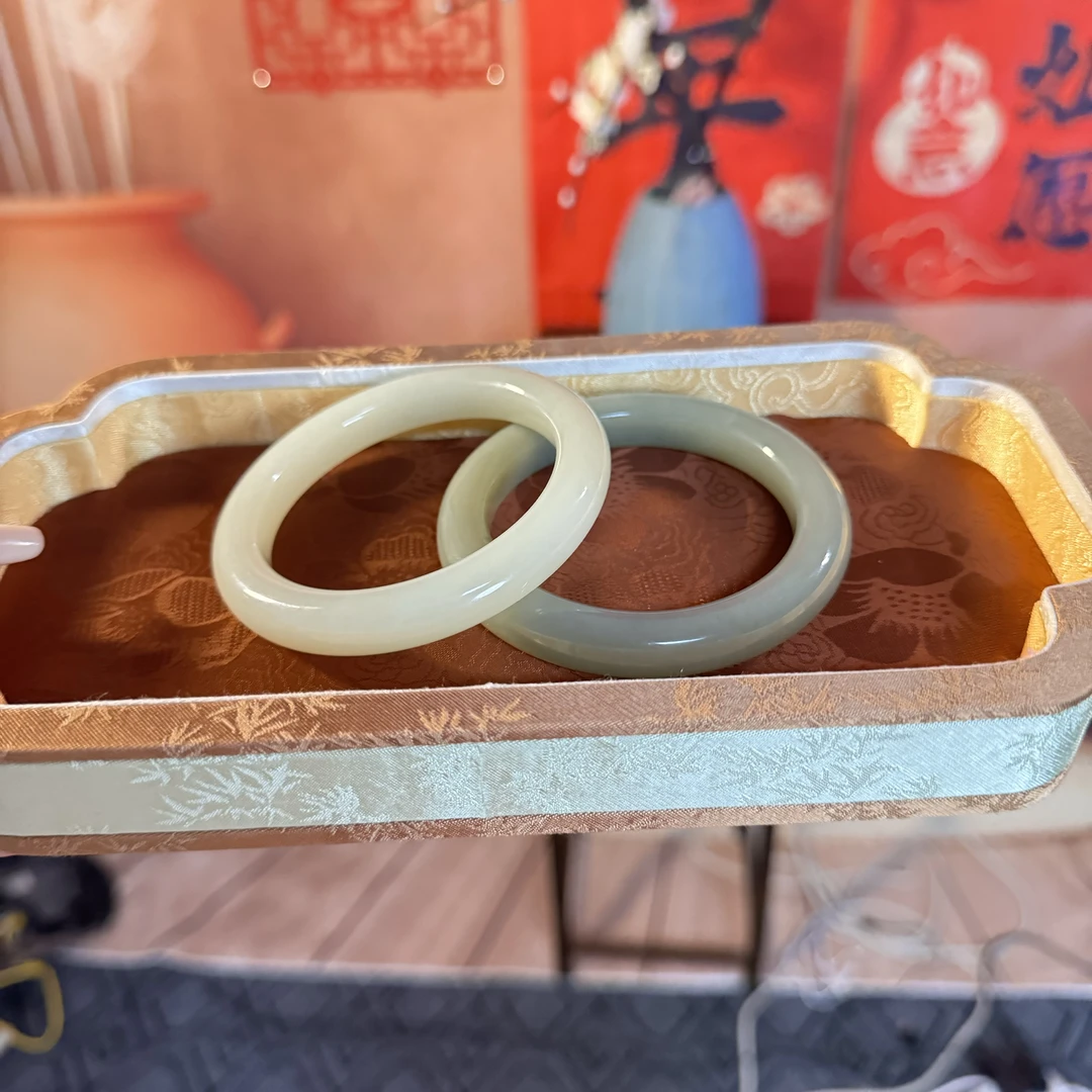 新疆且末蓝手镯拍一发一（多样性发货）Z