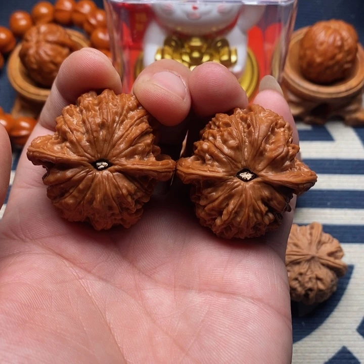 吊坠文玩核桃指****林血麒麟