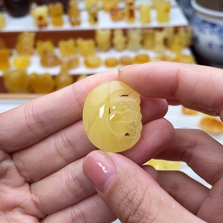 琥珀未镶嵌吊坠(不含链)