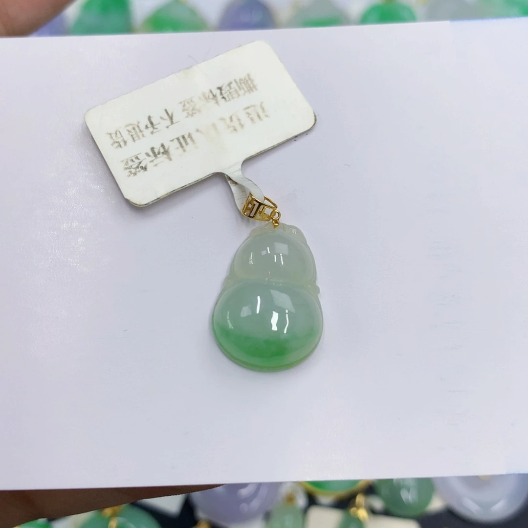 颈饰18K金镶嵌翡翠翡翠