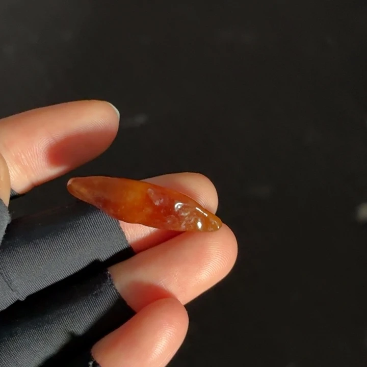 大***远定制翡翠未镶嵌定制不退换