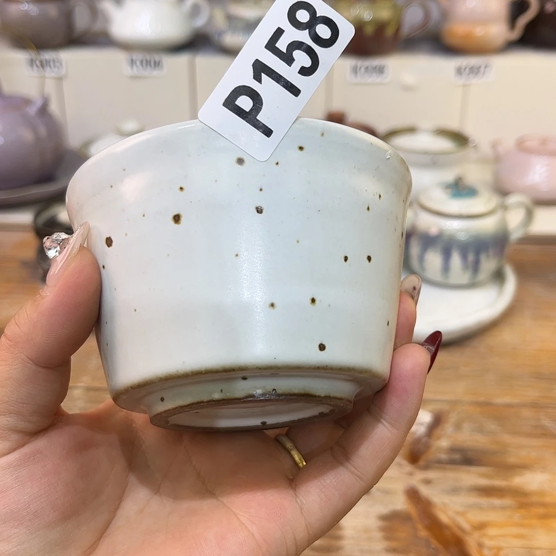 白泥茶杯陶瓷艺术