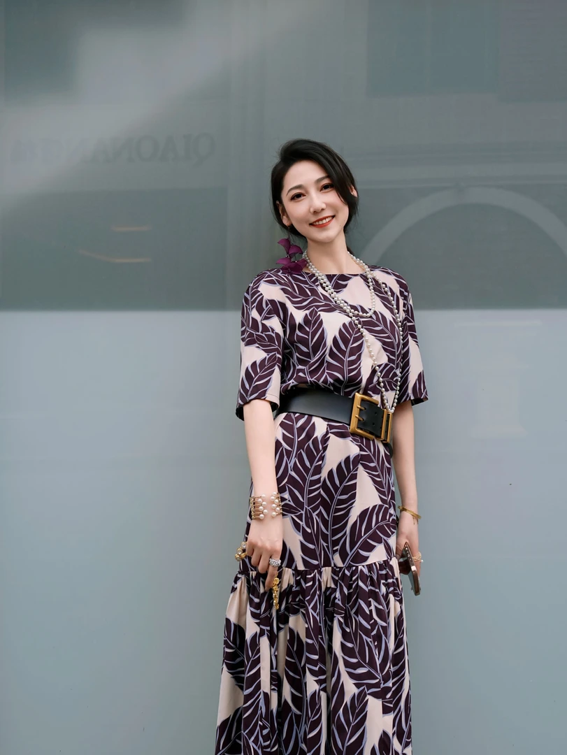 HZHJ原创设计师款 黑使者连衣裙 显白显瘦高级洋气秀款1675