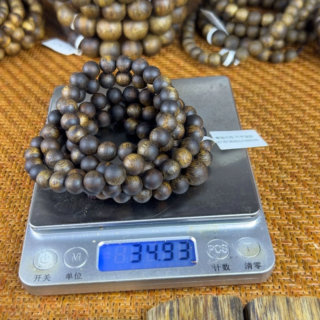 沉香碎屑沉香卡8多圈沉水浮克重34.9克