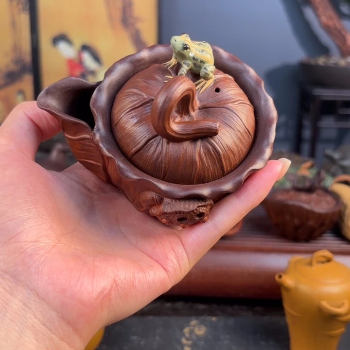 紫砂茶叶罐༺****༻不过也没有太在意自己想