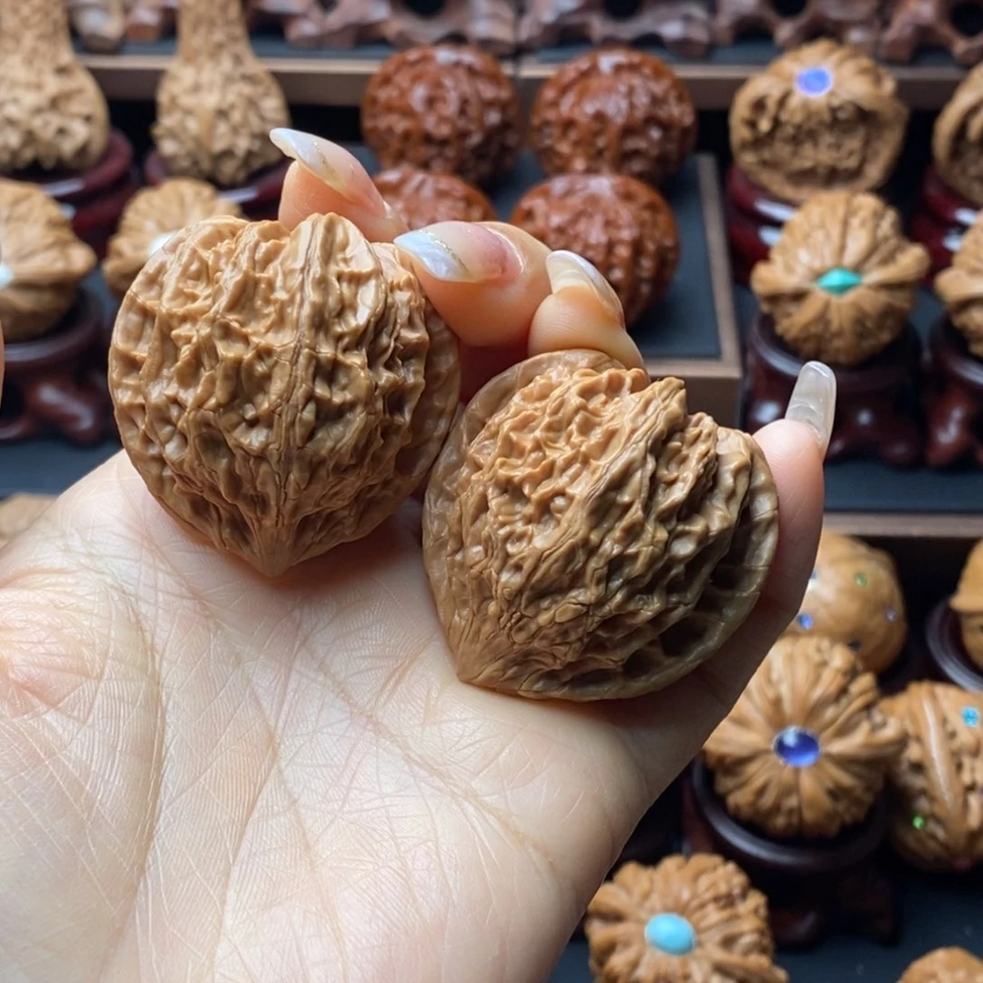 吊坠文玩核桃雪灯笼