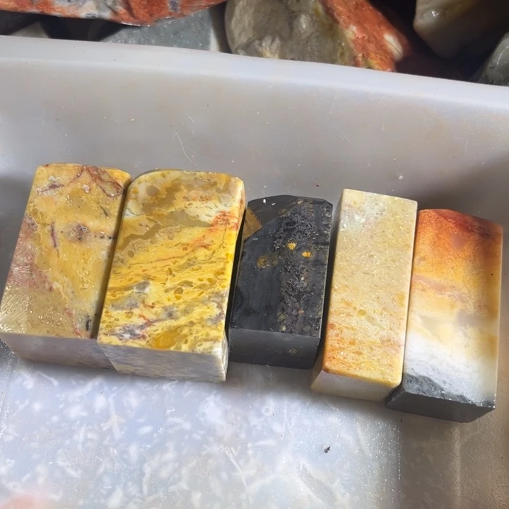 东***胡寿山石8888888888888