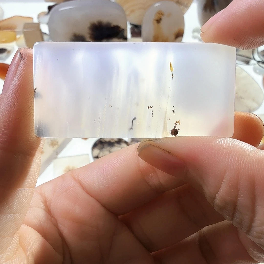 玛瑙/玉髓未镶嵌珠宝半成品