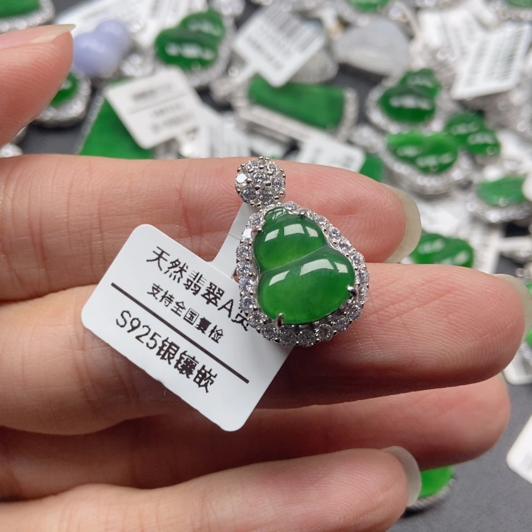 翡翠银S925镶嵌颈饰