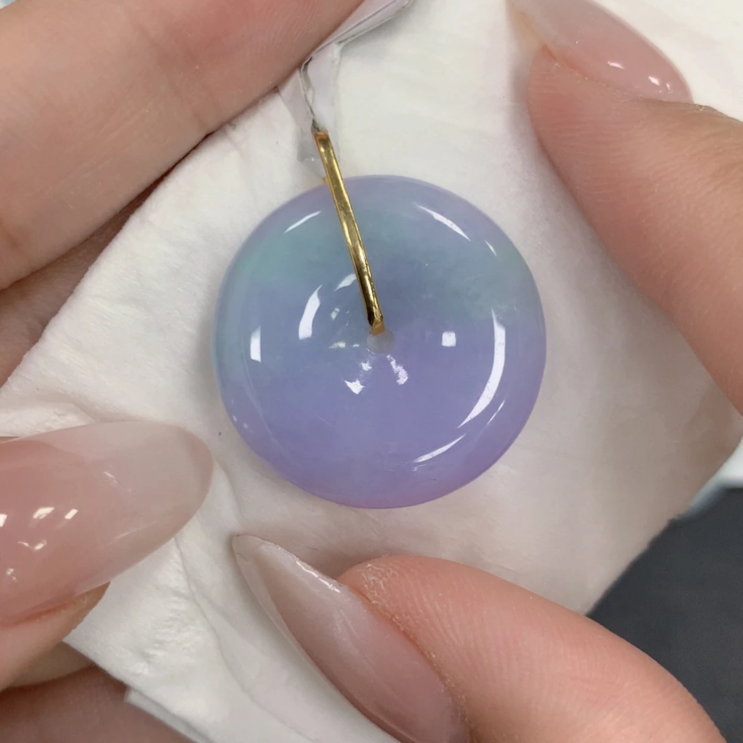 颈饰18K金镶嵌翡翠