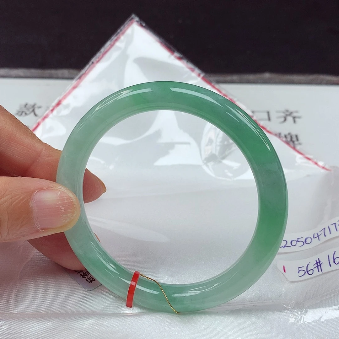 翡翠手镯未镶嵌56圈7173