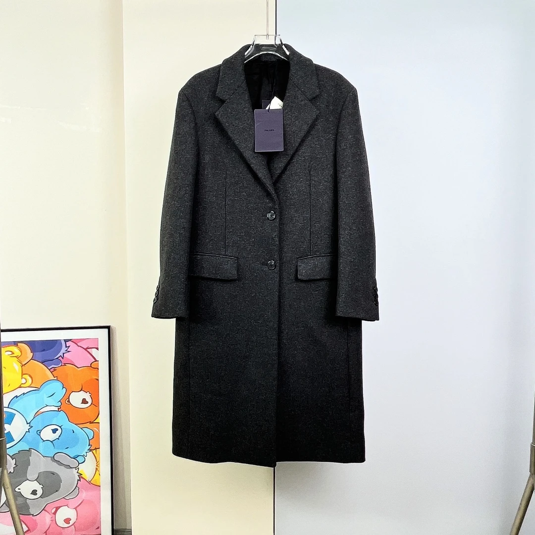 未使用 Prada/普拉达 大衣/38码/Xsp32202