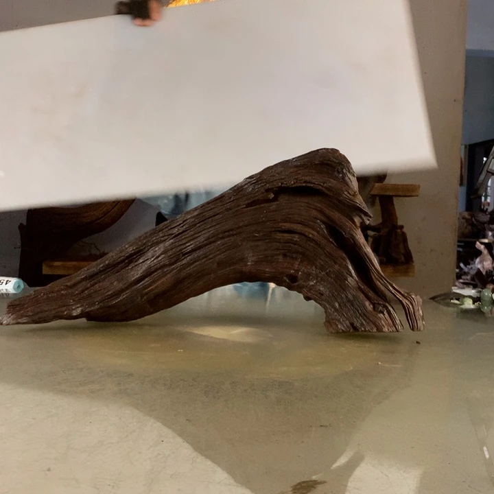 小***路天然的云南紫柚木会黄水