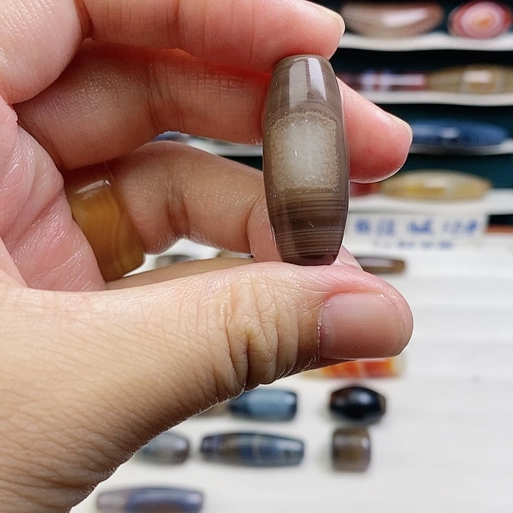 升***哥玛瑙/玉髓未镶嵌颈饰