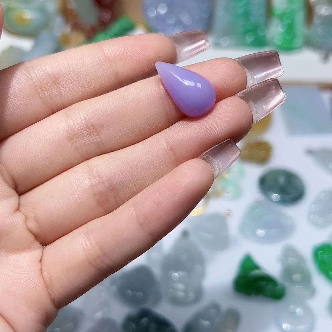 翡翠未镶嵌颈饰天然A货翡翠